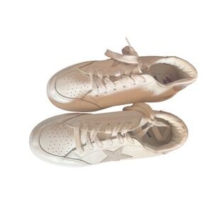 Vintage Havana Star Sneakers – Size 8.5